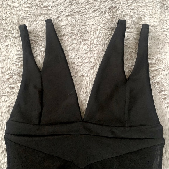 {NWT} NASTY GAL Midnight City Plunging Bodysuit - Picture 7 of 11